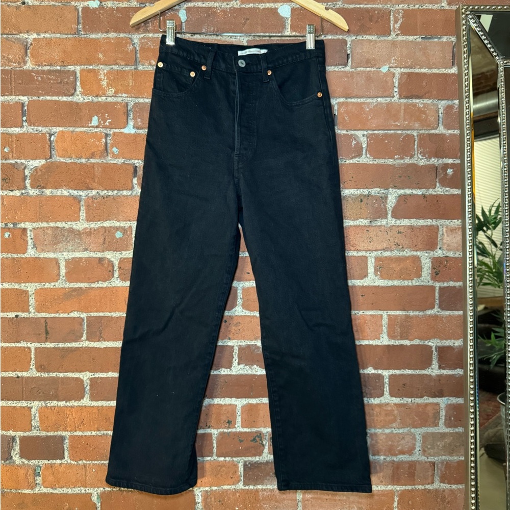 Levi’s Ribcage Straight Ankle Jean